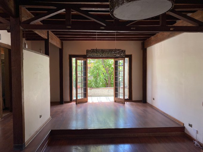 ARRIENDO CASA Calle Cousin - Providencia