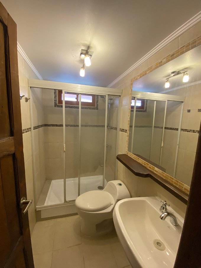 ARRIENDO CASA Calle Cousin - Providencia