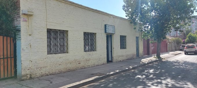 VENTA EX CLUB SOCIAL Metro Lo Ovalle - La Cisterna